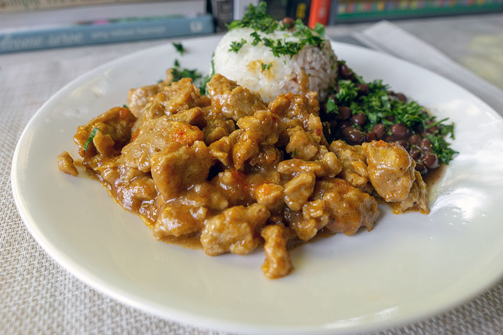 Tofu rice and beans with Hak's One Pot Cooking Sauce Caribbean Jerk close up