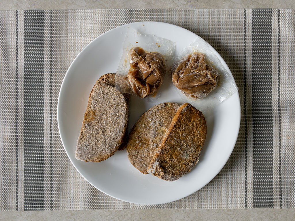 Gardein Home Style Meatless Meatloaf whats in the package