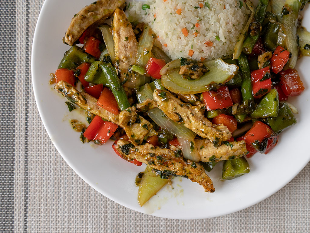 Gardein Meatless Chick'n Strips in Thai basil sauce