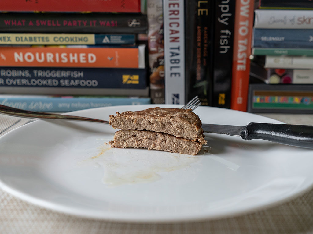 Diestel Turkey Burgers cooked cross section
