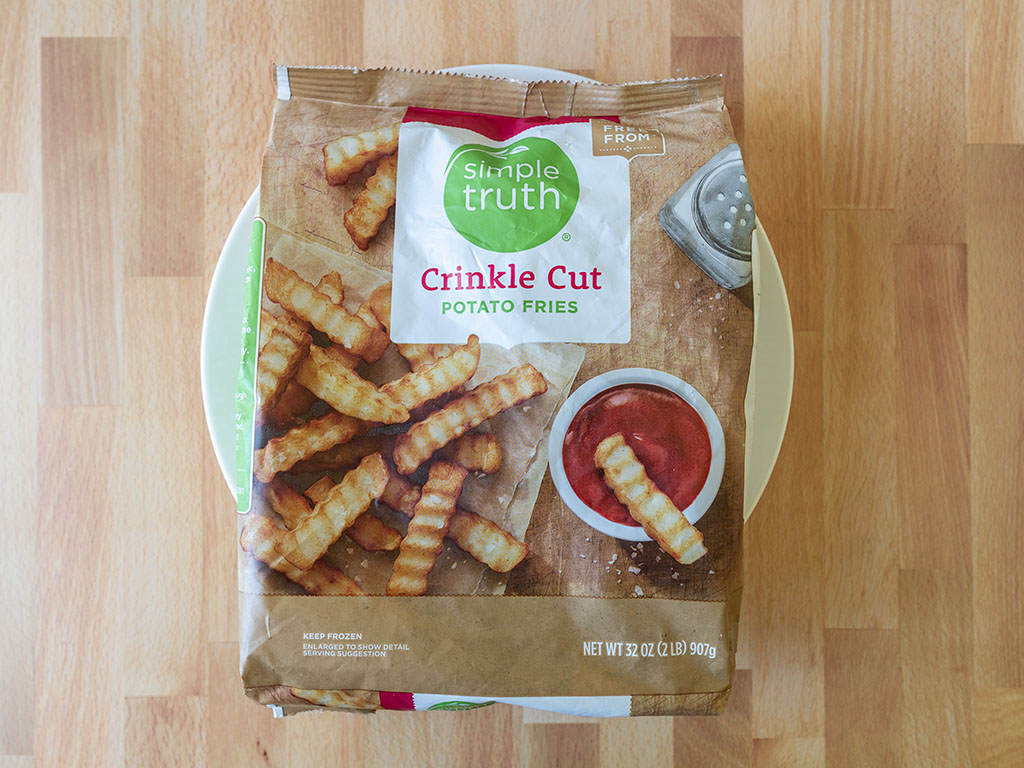 Homemade Crinkle Cut Fries - Elephantastic Vegan