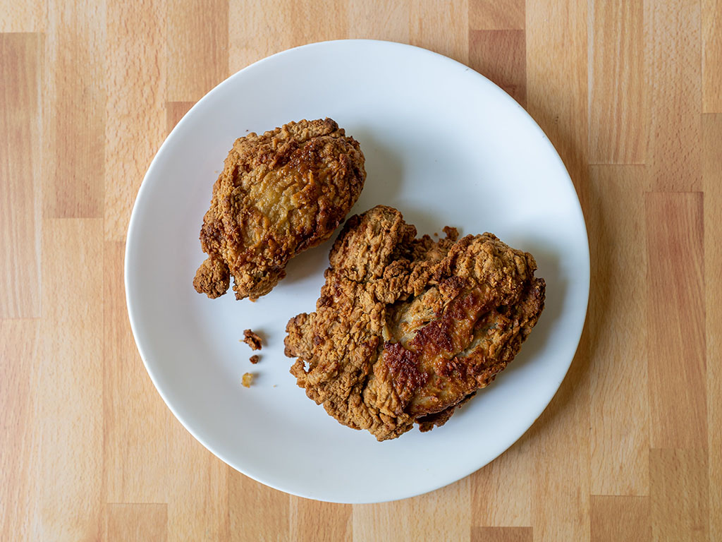 Banquet Original Crispy Fried Chicken thigh and breast