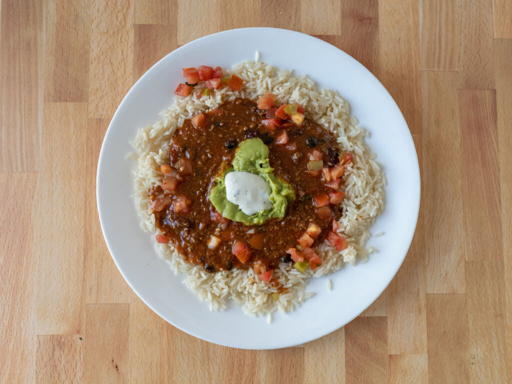 Home Chef Beef Chili With Beans with rice and toppings