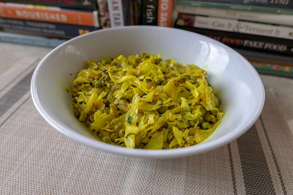 Indian Cabbage with Peas